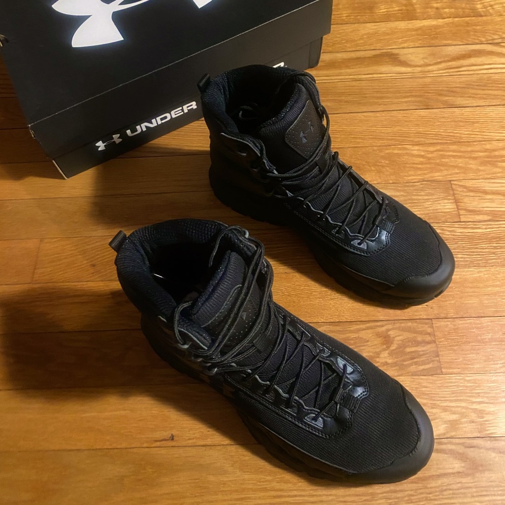 Mens Under Armour Boots